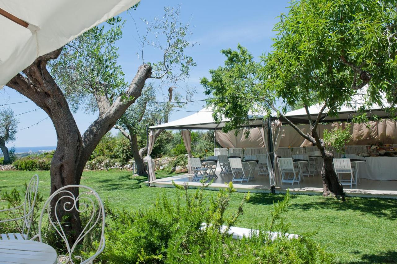 Badia Del Casale Bed and Breakfast Ugento Exteriör bild